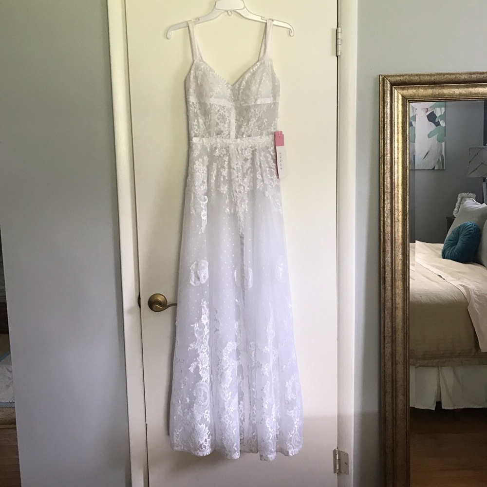 Gorgeous White Wedding Dress, Size 2
